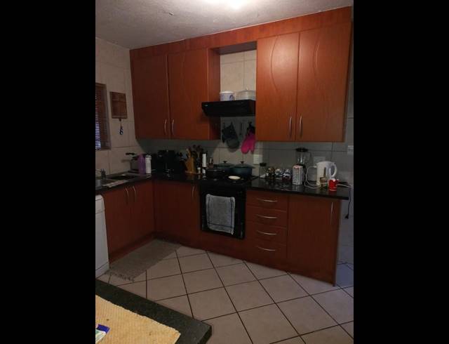 3 BEDROOM PROPERTY TO RENT IN MANTEVREDE